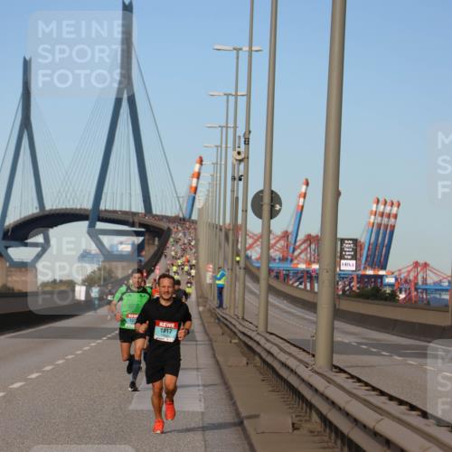 03.10.2024 - Köhlbrandbrückenlauf Miley Keyser http://msf.ph/oto/7166683 03.10.2024 09:41:03 Position 3 102, 1017 meine-sportfotos.de