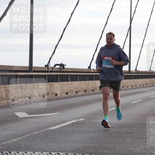 03.10.2024 - Köhlbrandbrückenlauf Matties Gatica Varas http://msf.ph/oto/7166723 03.10.2024 09:19:47 Position 2 1313 meine-sportfotos.de