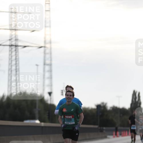 03.10.2024 - Köhlbrandbrückenlauf Fuchs,  Jonas http://msf.ph/oto/7166730 03.10.2024 09:09:54 Position 3 1330 meine-sportfotos.de