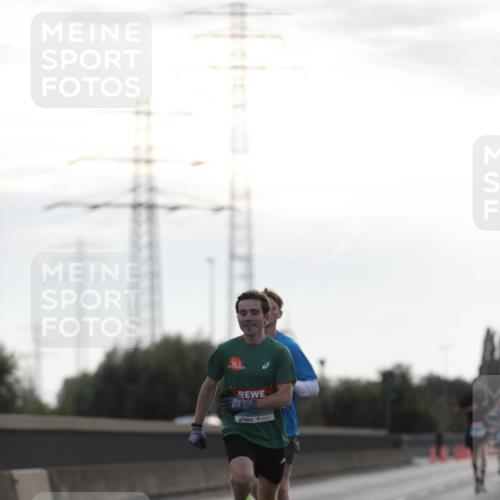 03.10.2024 - Köhlbrandbrückenlauf Fuchs,  Jonas http://msf.ph/oto/7166766 03.10.2024 09:09:55 Position 3  meine-sportfotos.de