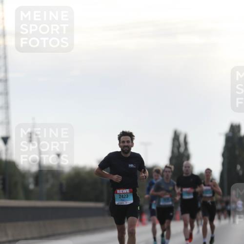 03.10.2024 - Köhlbrandbrückenlauf Fuchs,  Jonas http://msf.ph/oto/7166903 03.10.2024 09:09:59 Position 3 2423 meine-sportfotos.de