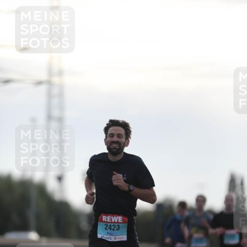 03.10.2024 - Köhlbrandbrückenlauf Fuchs,  Jonas http://msf.ph/oto/7166979 03.10.2024 09:10:02 Position 3 2423, 2 meine-sportfotos.de