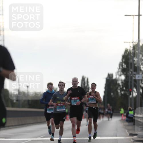 03.10.2024 - Köhlbrandbrückenlauf Fuchs,  Jonas http://msf.ph/oto/7166995 03.10.2024 09:10:03 Position 3 1047, 1020, 1839, 3676 meine-sportfotos.de