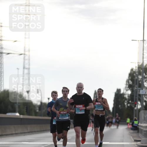 03.10.2024 - Köhlbrandbrückenlauf Fuchs,  Jonas http://msf.ph/oto/7167073 03.10.2024 09:10:04 Position 3 1047, 10, 3676 meine-sportfotos.de