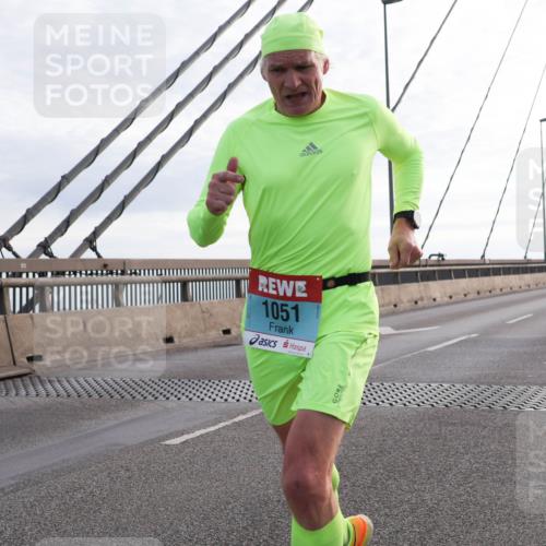 03.10.2024 - Köhlbrandbrückenlauf Matties Gatica Varas http://msf.ph/oto/7167080 03.10.2024 09:19:59 Position 2 1051 meine-sportfotos.de