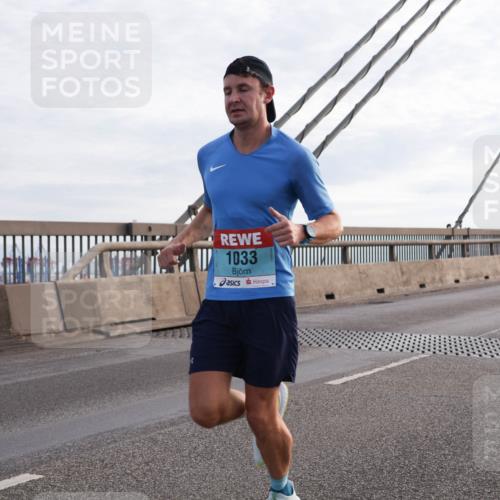 03.10.2024 - Köhlbrandbrückenlauf Matties Gatica Varas http://msf.ph/oto/7167163 03.10.2024 09:20:02 Position 2 1033 meine-sportfotos.de