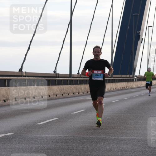 03.10.2024 - Köhlbrandbrückenlauf Matties Gatica Varas http://msf.ph/oto/7167176 03.10.2024 09:20:04 Position 2 2673 meine-sportfotos.de