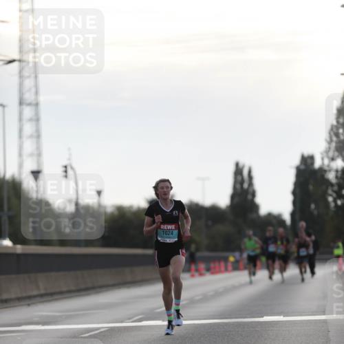 03.10.2024 - Köhlbrandbrückenlauf Fuchs,  Jonas http://msf.ph/oto/7167250 03.10.2024 09:10:10 Position 3 1024 meine-sportfotos.de