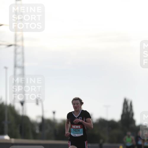 03.10.2024 - Köhlbrandbrückenlauf Fuchs,  Jonas http://msf.ph/oto/7167253 03.10.2024 09:10:11 Position 3 1024 meine-sportfotos.de
