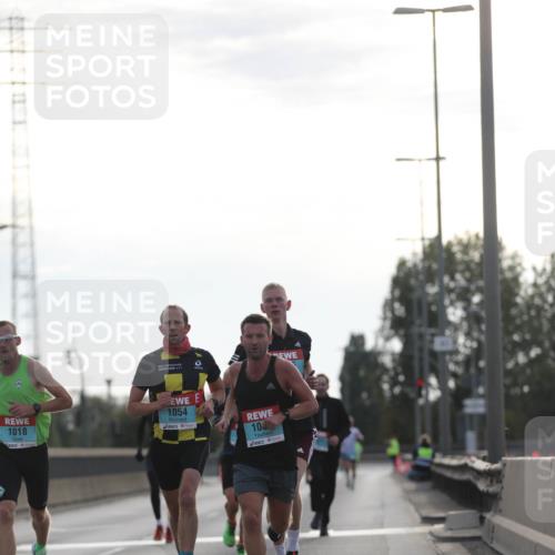 03.10.2024 - Köhlbrandbrückenlauf Fuchs,  Jonas http://msf.ph/oto/7167337 03.10.2024 09:10:24 Position 3 1018, 1054, 10 meine-sportfotos.de