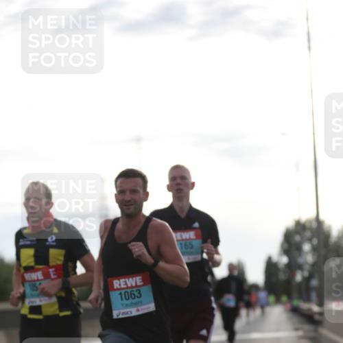 03.10.2024 - Köhlbrandbrückenlauf Fuchs,  Jonas http://msf.ph/oto/7167369 03.10.2024 09:10:27 Position 3 1063, 165 meine-sportfotos.de