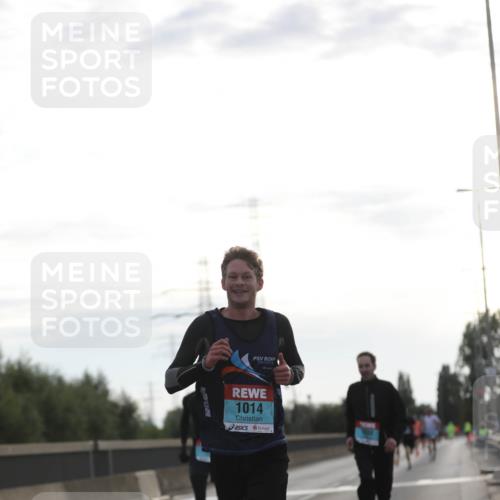 03.10.2024 - Köhlbrandbrückenlauf Fuchs,  Jonas http://msf.ph/oto/7167378 03.10.2024 09:10:29 Position 3 1014 meine-sportfotos.de