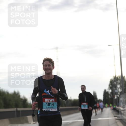 03.10.2024 - Köhlbrandbrückenlauf Fuchs,  Jonas http://msf.ph/oto/7167382 03.10.2024 09:10:29 Position 3 1014 meine-sportfotos.de