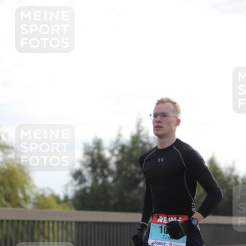 03.10.2024 - Köhlbrandbrückenlauf Fuchs,  Jonas http://msf.ph/oto/7167403 03.10.2024 09:10:31 Position 3 10 meine-sportfotos.de