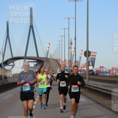 03.10.2024 - Köhlbrandbrückenlauf Miley Keyser http://msf.ph/oto/7167479 03.10.2024 09:42:05 Position 3 2659, 1188, 1068, 1310 meine-sportfotos.de