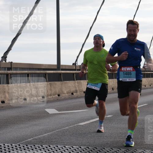 03.10.2024 - Köhlbrandbrückenlauf Matties Gatica Varas http://msf.ph/oto/7167561 03.10.2024 09:20:14 Position 2 1405, 1090 meine-sportfotos.de