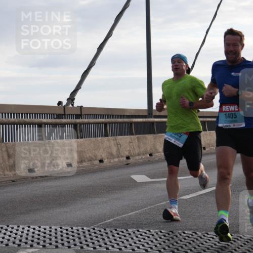 03.10.2024 - Köhlbrandbrückenlauf Matties Gatica Varas http://msf.ph/oto/7167585 03.10.2024 09:20:14 Position 2 005, 1405, 129, 1090 meine-sportfotos.de