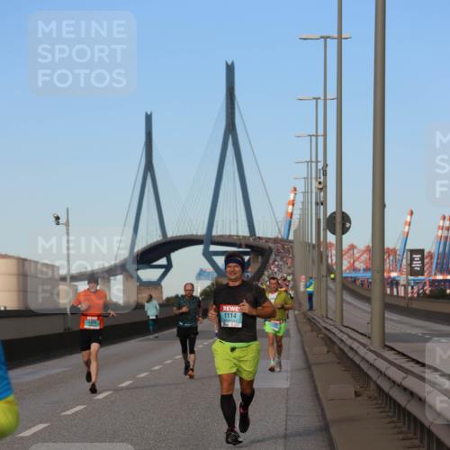 03.10.2024 - Köhlbrandbrückenlauf Miley Keyser http://msf.ph/oto/7167600 03.10.2024 09:42:13 Position 3 1114, 320 meine-sportfotos.de