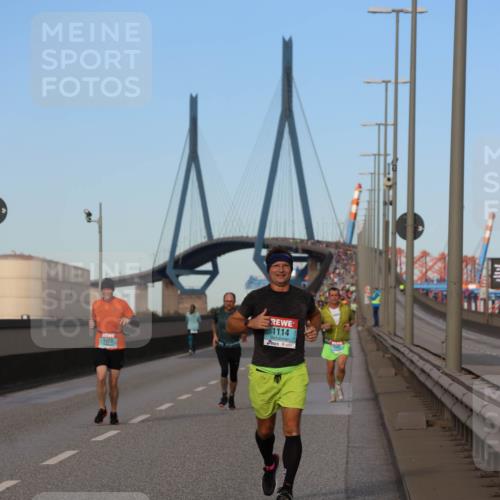 03.10.2024 - Köhlbrandbrückenlauf Miley Keyser http://msf.ph/oto/7167619 03.10.2024 09:42:14 Position 3 1114, 1429 meine-sportfotos.de