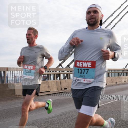03.10.2024 - Köhlbrandbrückenlauf Matties Gatica Varas http://msf.ph/oto/7167825 03.10.2024 09:20:19 Position 2 1055, 1377 meine-sportfotos.de