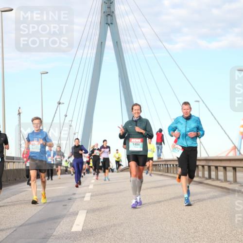 03.10.2024 - Köhlbrandbrückenlauf Jannik Wohlers http://msf.ph/oto/7167859 03.10.2024 09:42:07 Position 2 1239, 2138, 1494, 1174, 2151 meine-sportfotos.de