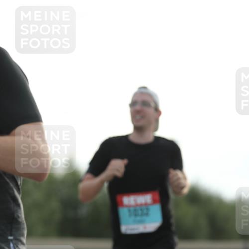 03.10.2024 - Köhlbrandbrückenlauf Fuchs,  Jonas http://msf.ph/oto/7167930 03.10.2024 09:10:47 Position 3 1032 meine-sportfotos.de