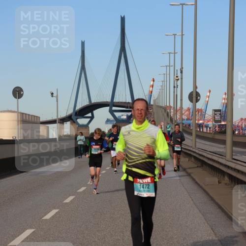 03.10.2024 - Köhlbrandbrückenlauf Miley Keyser http://msf.ph/oto/7168070 03.10.2024 09:42:46 Position 3 4, 1472 meine-sportfotos.de