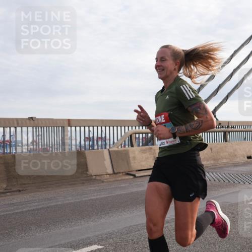 03.10.2024 - Köhlbrandbrückenlauf Matties Gatica Varas http://msf.ph/oto/7168141 03.10.2024 09:20:28 Position 2  meine-sportfotos.de