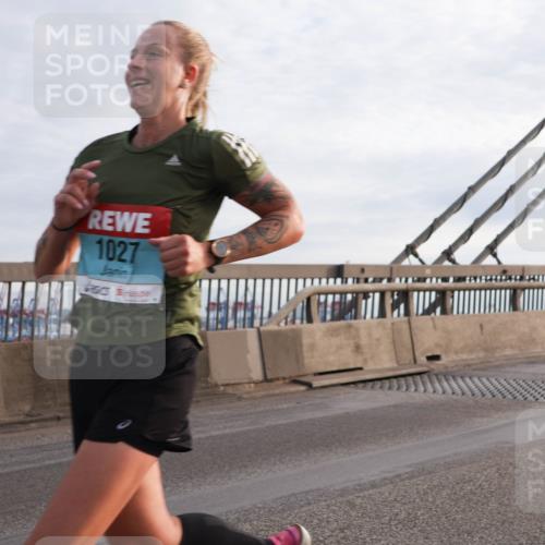 03.10.2024 - Köhlbrandbrückenlauf Matties Gatica Varas http://msf.ph/oto/7168160 03.10.2024 09:20:28 Position 2 1027 meine-sportfotos.de