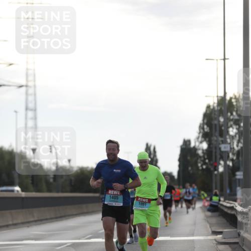 03.10.2024 - Köhlbrandbrückenlauf Fuchs,  Jonas http://msf.ph/oto/7168162 03.10.2024 09:10:55 Position 3 1405, 1051 meine-sportfotos.de
