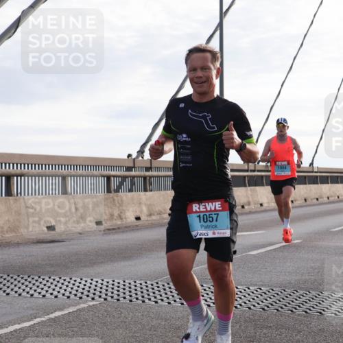 03.10.2024 - Köhlbrandbrückenlauf Matties Gatica Varas http://msf.ph/oto/7168304 03.10.2024 09:20:31 Position 2 1057, 1004 meine-sportfotos.de