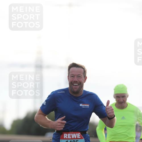 03.10.2024 - Köhlbrandbrückenlauf Fuchs,  Jonas http://msf.ph/oto/7168306 03.10.2024 09:10:57 Position 3 1405, 1051 meine-sportfotos.de