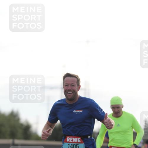 03.10.2024 - Köhlbrandbrückenlauf Fuchs,  Jonas http://msf.ph/oto/7168354 03.10.2024 09:10:58 Position 3 1405, 1051 meine-sportfotos.de