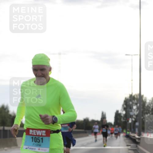 03.10.2024 - Köhlbrandbrückenlauf Fuchs,  Jonas http://msf.ph/oto/7168414 03.10.2024 09:10:59 Position 3 1051 meine-sportfotos.de