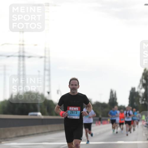 03.10.2024 - Köhlbrandbrückenlauf Fuchs,  Jonas http://msf.ph/oto/7168539 03.10.2024 09:11:03 Position 3 2673 meine-sportfotos.de