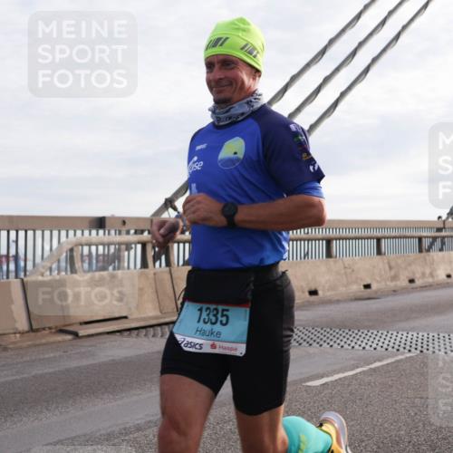 03.10.2024 - Köhlbrandbrückenlauf Matties Gatica Varas http://msf.ph/oto/7168542 03.10.2024 09:20:36 Position 2 1335 meine-sportfotos.de