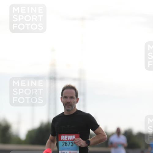 03.10.2024 - Köhlbrandbrückenlauf Fuchs,  Jonas http://msf.ph/oto/7168575 03.10.2024 09:11:04 Position 3 2673 meine-sportfotos.de
