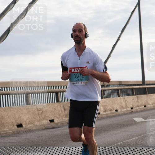 03.10.2024 - Köhlbrandbrückenlauf Matties Gatica Varas http://msf.ph/oto/7168617 03.10.2024 09:20:38 Position 2 1072 meine-sportfotos.de