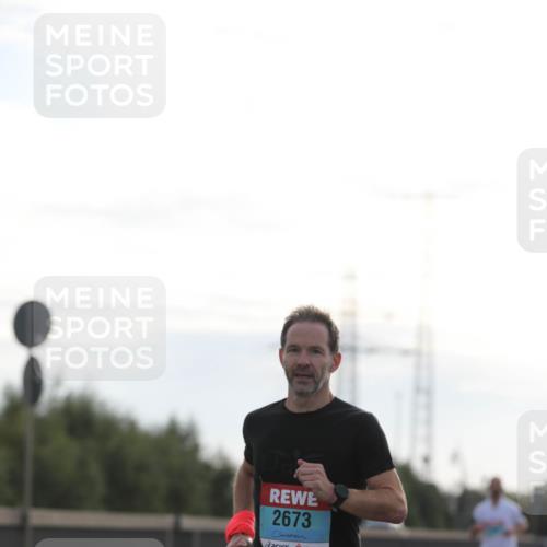 03.10.2024 - Köhlbrandbrückenlauf Fuchs,  Jonas http://msf.ph/oto/7168629 03.10.2024 09:11:05 Position 3 2673 meine-sportfotos.de