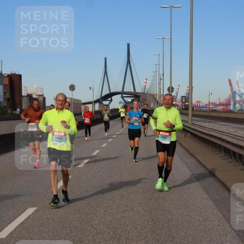 03.10.2024 - Köhlbrandbrückenlauf Miley Keyser http://msf.ph/oto/7168735 03.10.2024 09:43:13 Position 3 1482, 33 meine-sportfotos.de