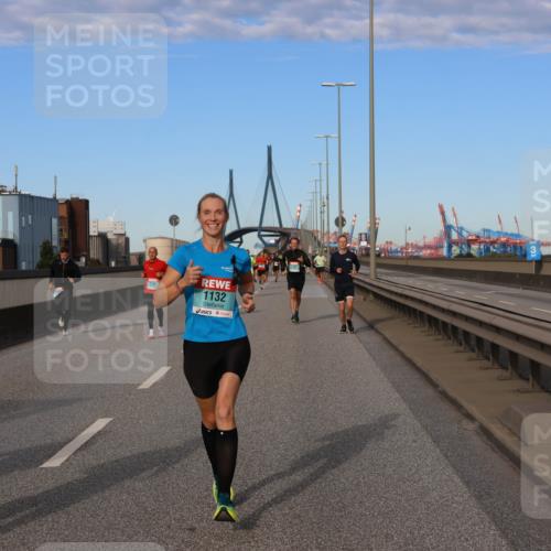 03.10.2024 - Köhlbrandbrückenlauf Miley Keyser http://msf.ph/oto/7168911 03.10.2024 09:43:17 Position 3 1132 meine-sportfotos.de