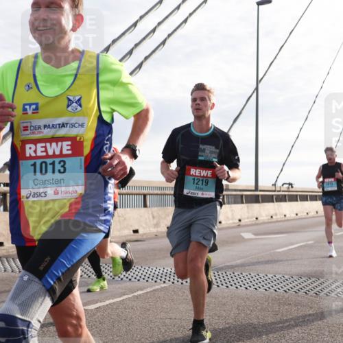 03.10.2024 - Köhlbrandbrückenlauf Matties Gatica Varas http://msf.ph/oto/7169047 03.10.2024 09:20:50 Position 2 1013, 1219, 1015, 1394 meine-sportfotos.de