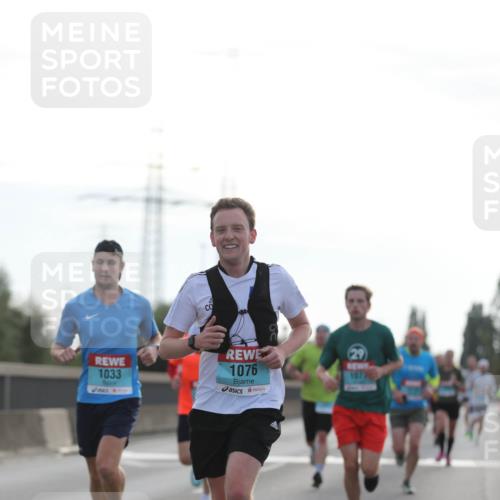 03.10.2024 - Köhlbrandbrückenlauf Fuchs,  Jonas http://msf.ph/oto/7169060 03.10.2024 09:11:13 Position 3 1033, 1076, 29, 107 meine-sportfotos.de
