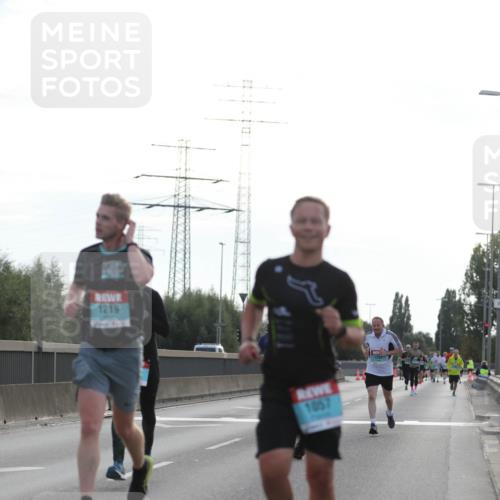 03.10.2024 - Köhlbrandbrückenlauf Fuchs,  Jonas http://msf.ph/oto/7169655 03.10.2024 09:11:25 Position 3 1219, 1057, 1380 meine-sportfotos.de