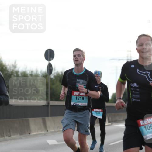 03.10.2024 - Köhlbrandbrückenlauf Fuchs,  Jonas http://msf.ph/oto/7169675 03.10.2024 09:11:26 Position 3 1219, 1070, 105 meine-sportfotos.de