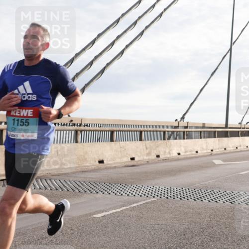 03.10.2024 - Köhlbrandbrückenlauf Matties Gatica Varas http://msf.ph/oto/7169719 03.10.2024 09:21:03 Position 2 1155 meine-sportfotos.de