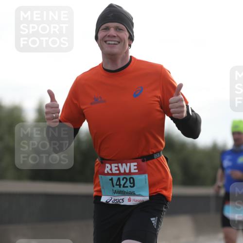 03.10.2024 - Köhlbrandbrückenlauf Fuchs,  Jonas http://msf.ph/oto/7169749 03.10.2024 09:11:29 Position 3 1429, 280 meine-sportfotos.de