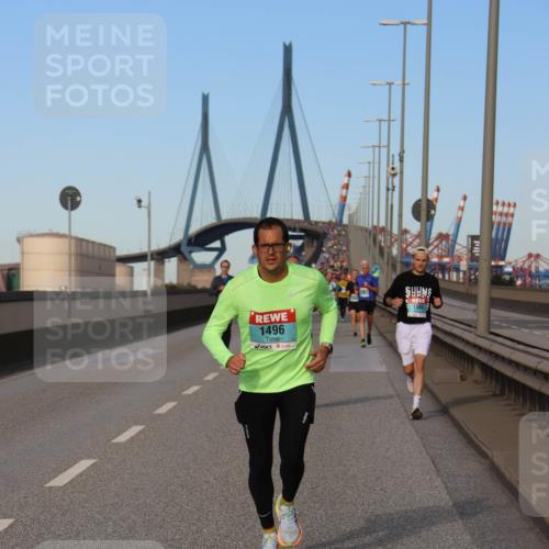 03.10.2024 - Köhlbrandbrückenlauf Miley Keyser http://msf.ph/oto/7169836 03.10.2024 09:44:35 Position 3 1496, 1554 meine-sportfotos.de