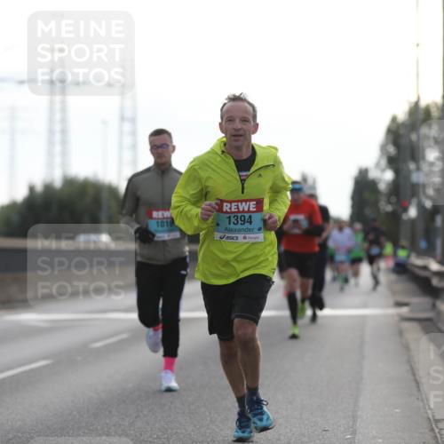 03.10.2024 - Köhlbrandbrückenlauf Fuchs,  Jonas http://msf.ph/oto/7170100 03.10.2024 09:11:38 Position 3 1016, 1394 meine-sportfotos.de