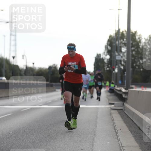 03.10.2024 - Köhlbrandbrückenlauf Fuchs,  Jonas http://msf.ph/oto/7170168 03.10.2024 09:11:40 Position 3 3 meine-sportfotos.de